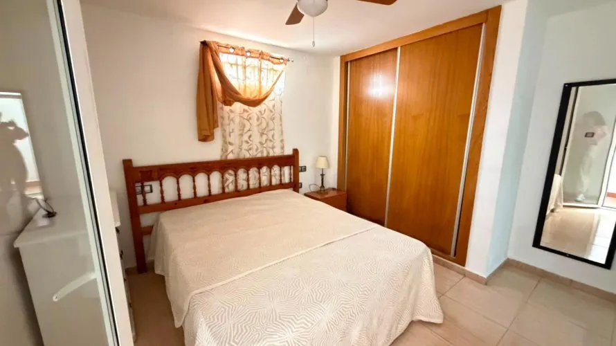 Apartment de 2 chambres à Torrevieja, Spain No. 2222 № 8