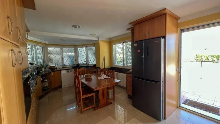 Apartment de 4 chambres à Manises, Spain No. 1312 № 7