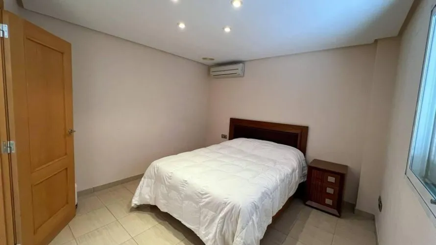 Apartment de 4 chambres à Manises, Spain No. 1312 № 21