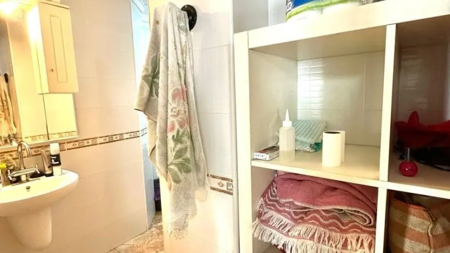 Apartment de 2 chambres à Torrevieja, Spain No. 2060 № 3