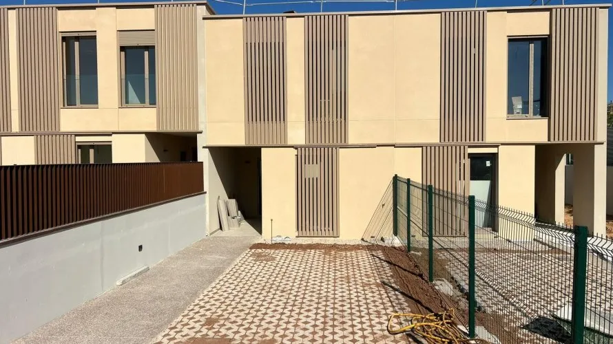 House de 2 chambres à Godella, Spain No. 1255 № 12