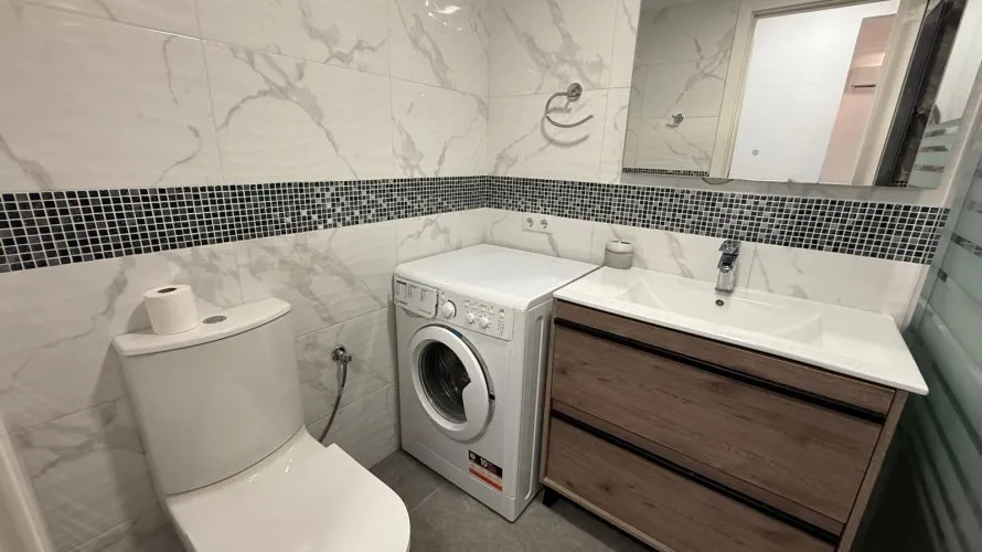 Apartment de 2 chambres à Torrevieja, Spain No. 2153 № 4