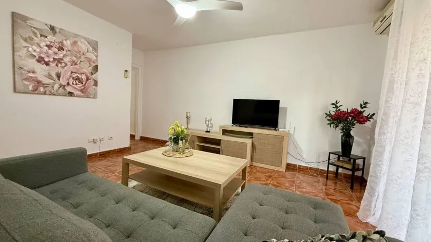 Apartment de 2 chambres à Torrevieja, Spain No. 2033 № 19