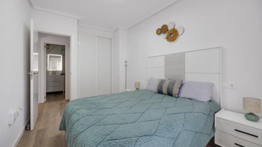 Apartment de 54m² à Torrevieja, Spain No. 2110 № 17
