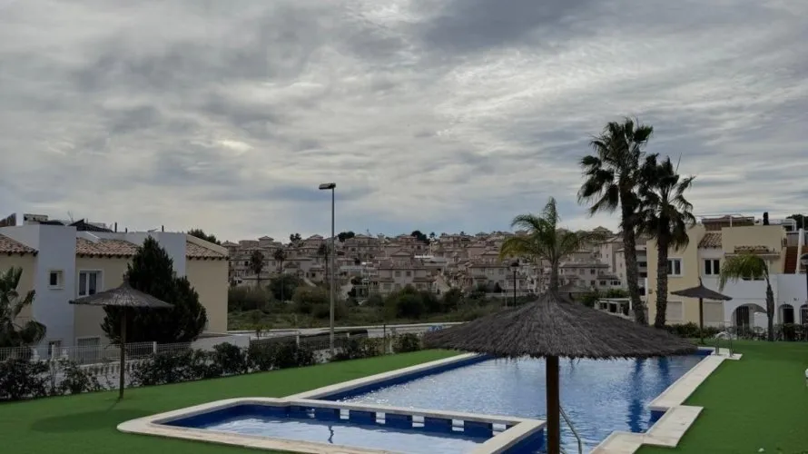 Apartment de 2 chambres à Campoamor, Spain No. 1197 № 4