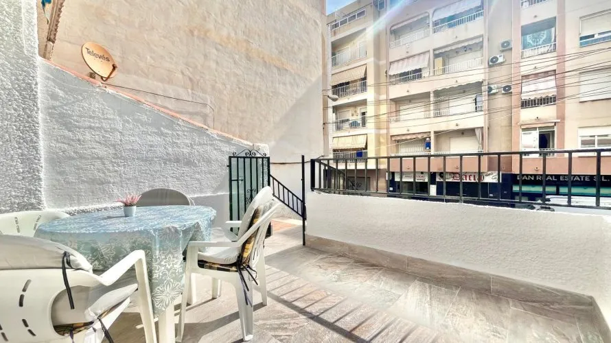 Penthouse de 2 chambres à Torrevieja, Spain No. 2213 № 26