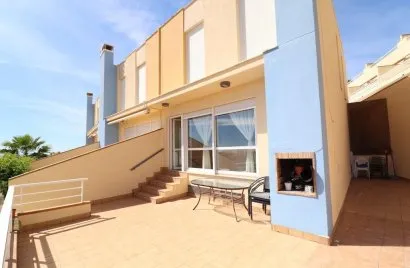 House de 3 chambres à Cabo Roig, Spain No. 1410