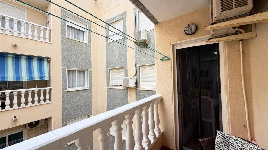 Apartment de 1 chambre à Torrevieja, Spain No. 2119 № 6