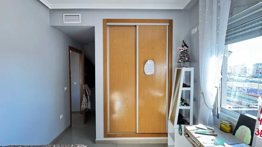 Apartment de 3 chambres à Nueva Torrevieja, Spain No. 1183 № 1