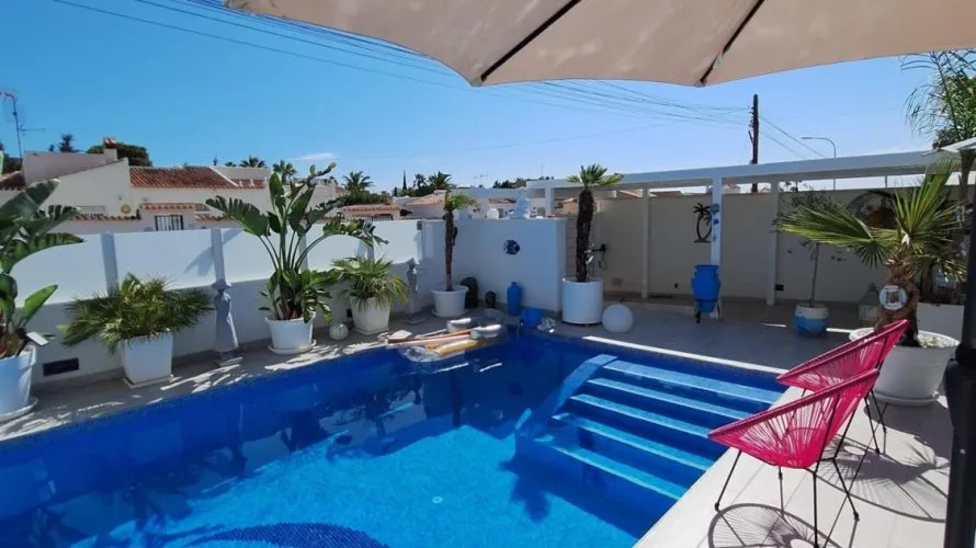 Villa de 106m² à Torrevieja, Spain No. 1284 № 22