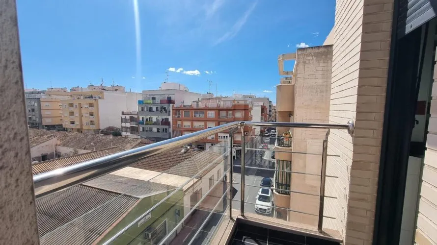 Apartment de 2 chambres à Torrevieja, Spain No. 2048 № 4