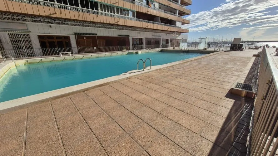 Apartment de 2 chambres à Torrevieja, Spain No. 1399 № 14