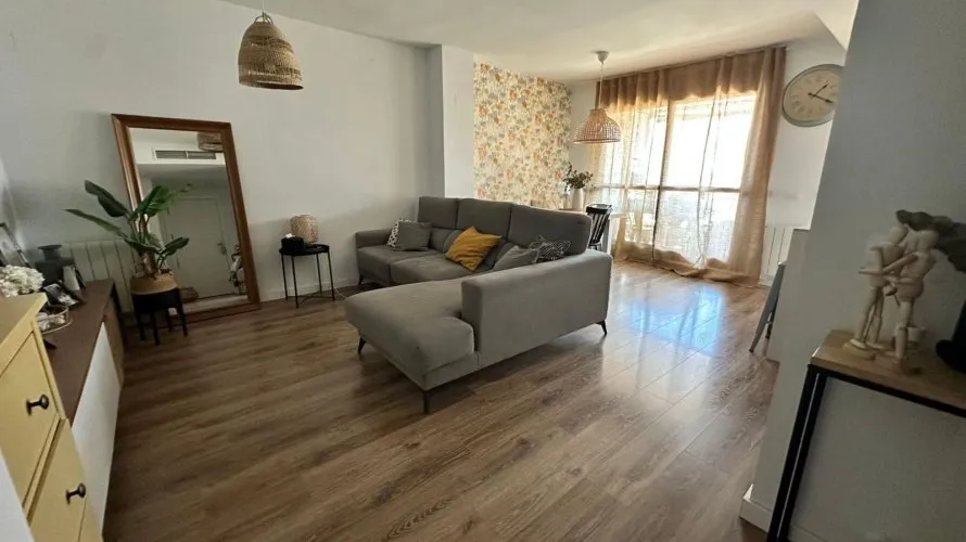 Apartment de 3 chambres à Alicante, Spain No. 2005 № 4