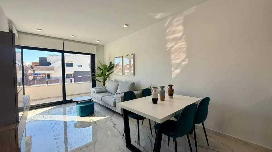 Penthouse de 2 chambres à Torrevieja, Spain No. 1001 № 2