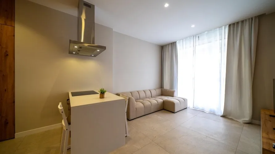 Apartment de 2 chambres à Alicante, Spain No. 1058 № 2