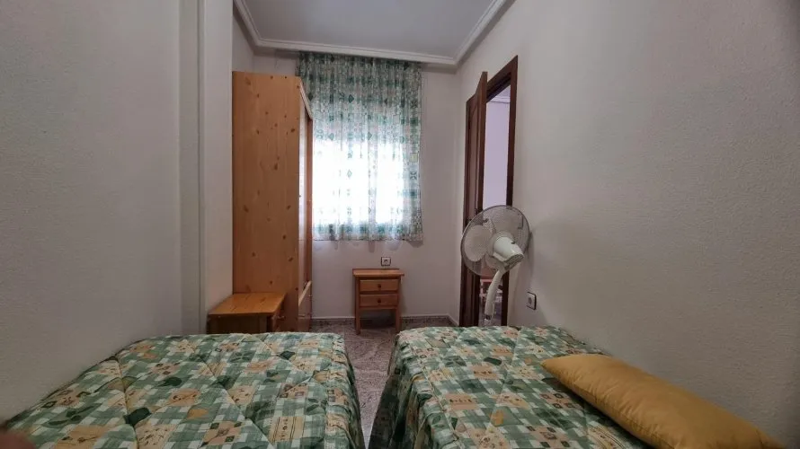 Apartment de 2 chambres à Torrevieja, Spain No. 2073 № 9