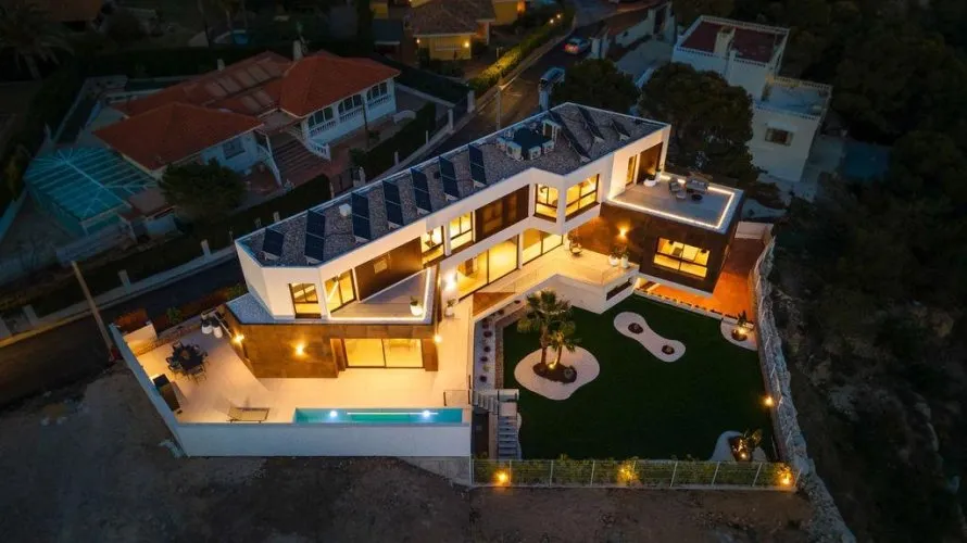 Villa de 4 chambres à Benidorm, Spain No. 2016 № 1