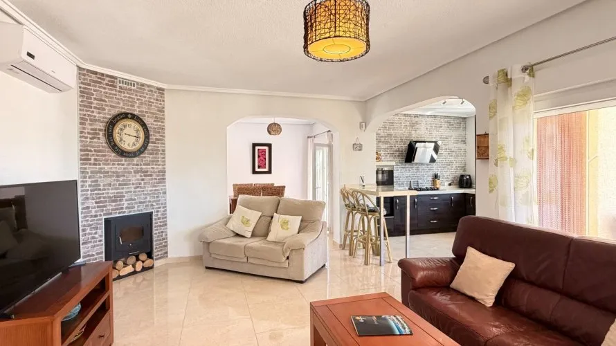 Villa de 5 chambres à Ciudad Quesada, Spain No. 1082 № 27