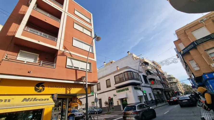Apartment de 3 chambres à Torrevieja, Spain No. 2042 № 21