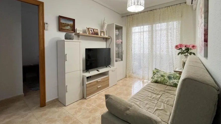 Apartment de 1 chambre à Torrevieja, Spain No. 2235 № 16