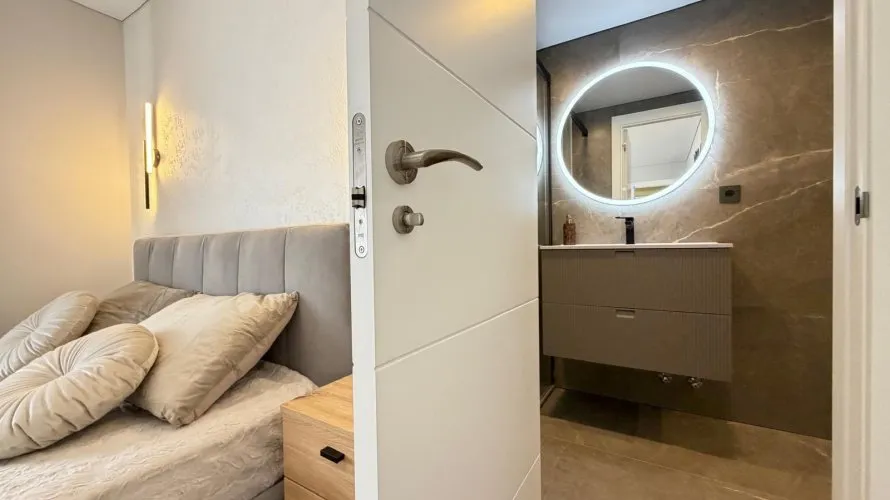 Apartment de 3 chambres à Torrevieja, Spain No. 1077 № 11