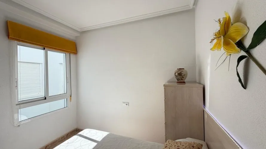 Penthouse de 2 chambres à Torrevieja, Spain No. 2021 № 9
