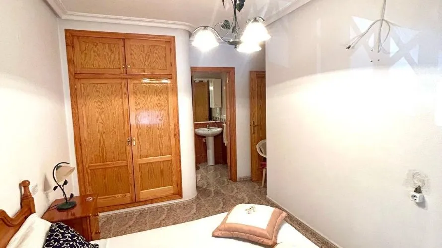 Apartment de 3 chambres à Torrevieja, Spain No. 2103 № 4