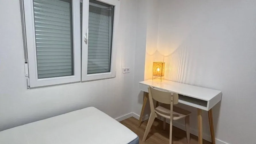 Apartment de 3 chambres à Manises, Spain No. 2176 № 8