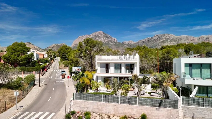 Villa de 4 chambres à La Nucia, Spain No. 1152 № 18