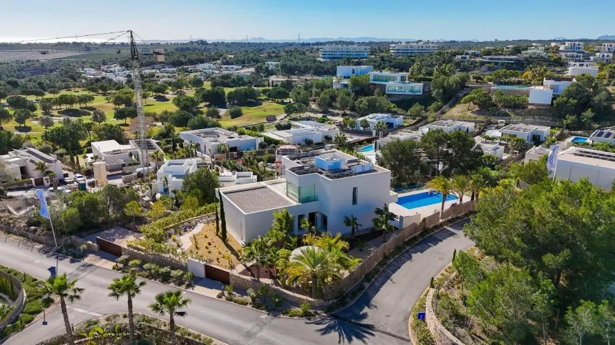 Villa de 546m² à Orihuela, Spain No. 984 № 1