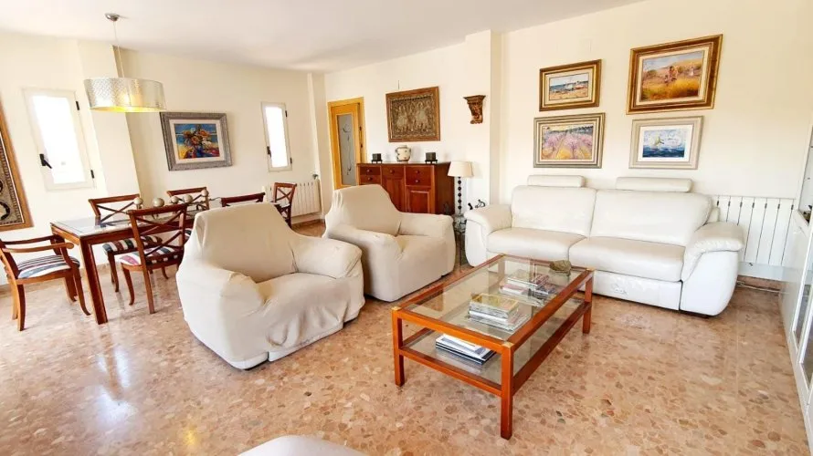 Apartment de 4 chambres à L'Alfàs del Pi, Spain No. 1023 № 3
