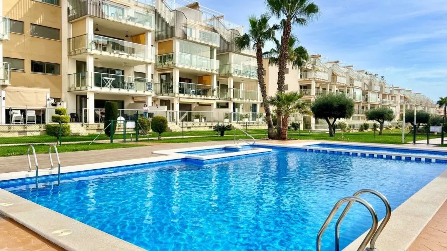 Apartment de 83m² à Los Dolses, Spain No. 1945 № 1
