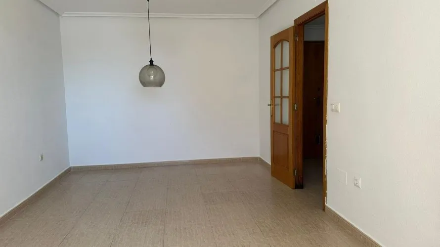 Apartment de 2 chambres à Torrevieja, Spain No. 2190 № 12