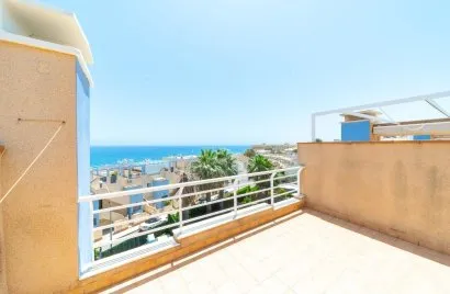 House de 3 chambres à Campoamor, Spain No. 1379