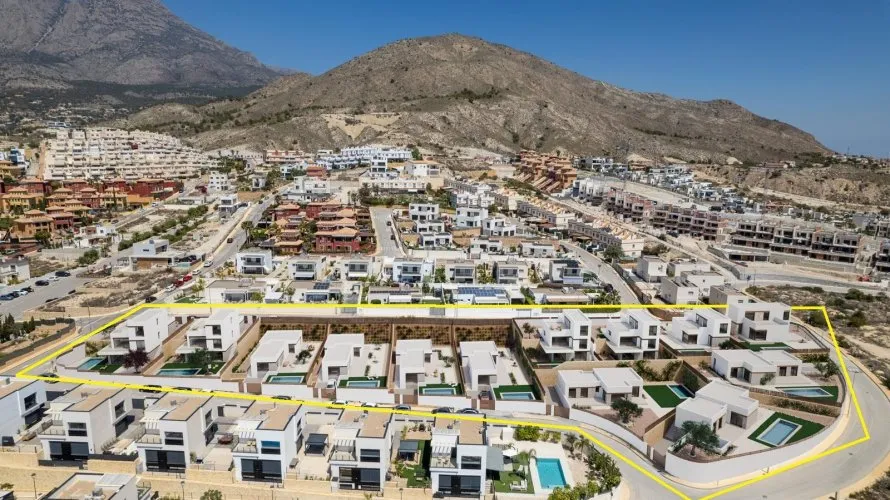 Villa de 3 chambres à Finestrat, Spain No. 1419 № 8
