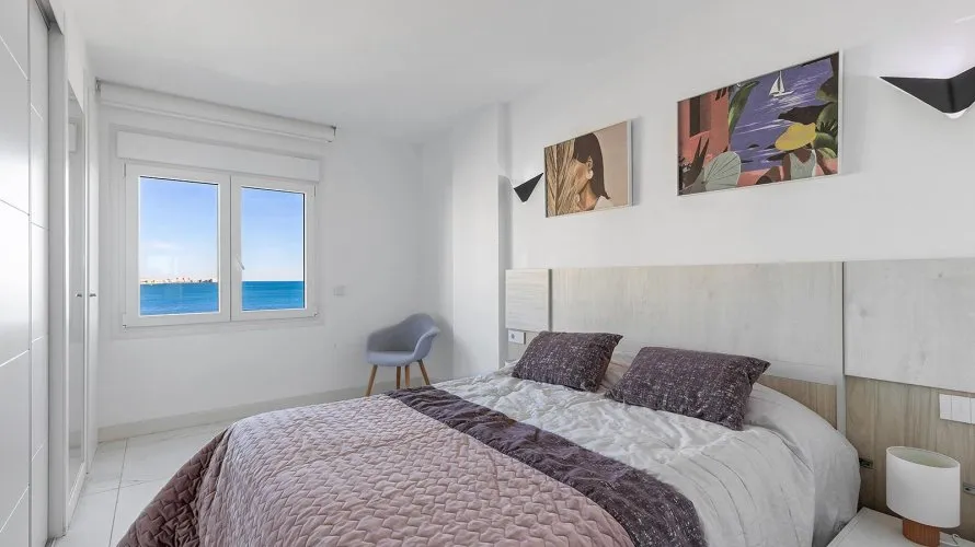 Apartment de 2 chambres à Torrevieja, Spain No. 1192 № 1