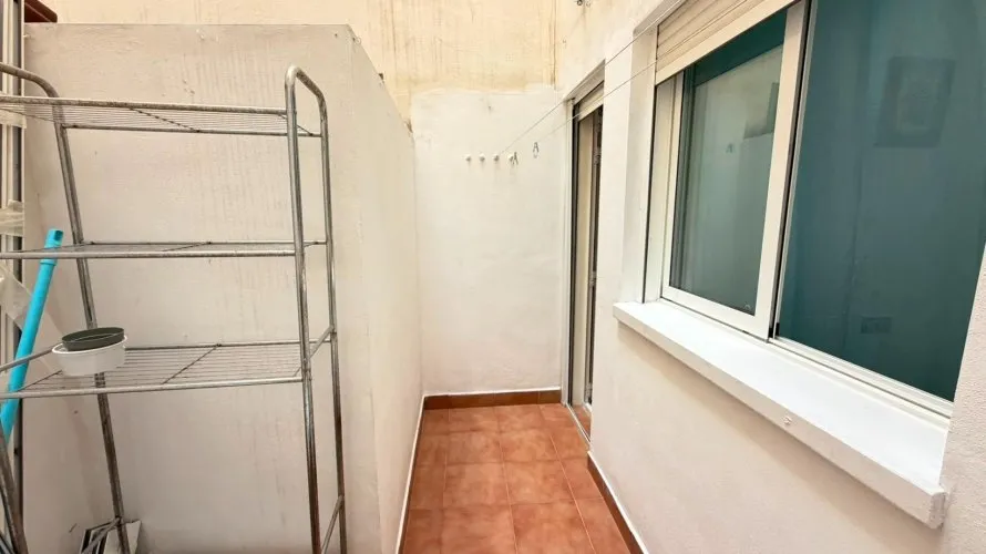 Apartment de 2 chambres à Torrevieja, Spain No. 2222 № 2