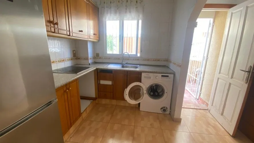 House de 3 chambres à Torrevieja, Spain No. 1135 № 22