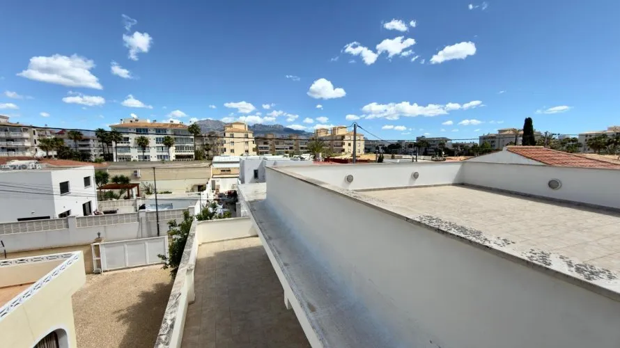 House de 4 chambres à Albir, Spain No. 1165 № 8