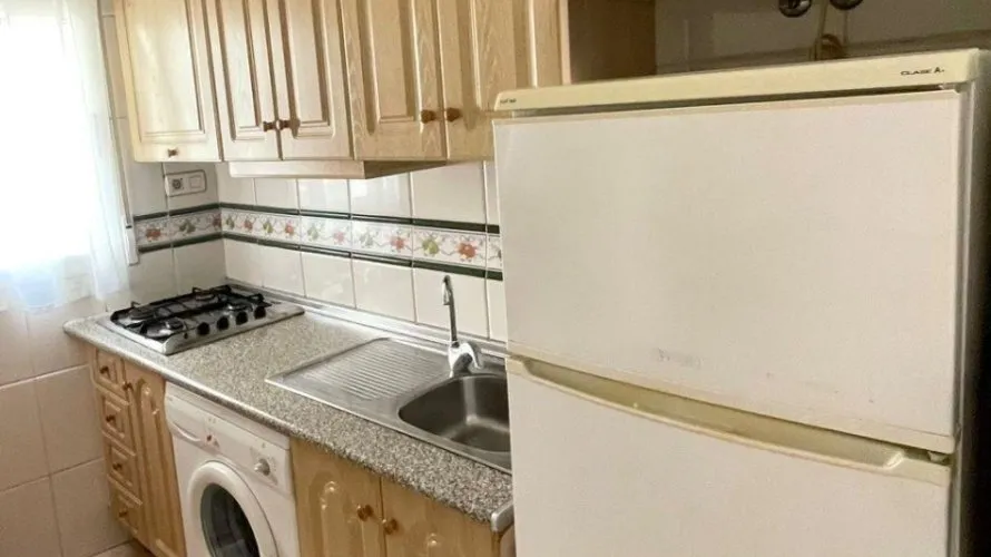 Apartment de 1 chambre à Torrevieja, Spain No. 2124 № 2