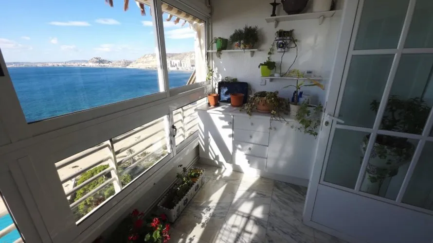 Apartment de 3 chambres à Cabo De Las Huertas, Spain No. 1221