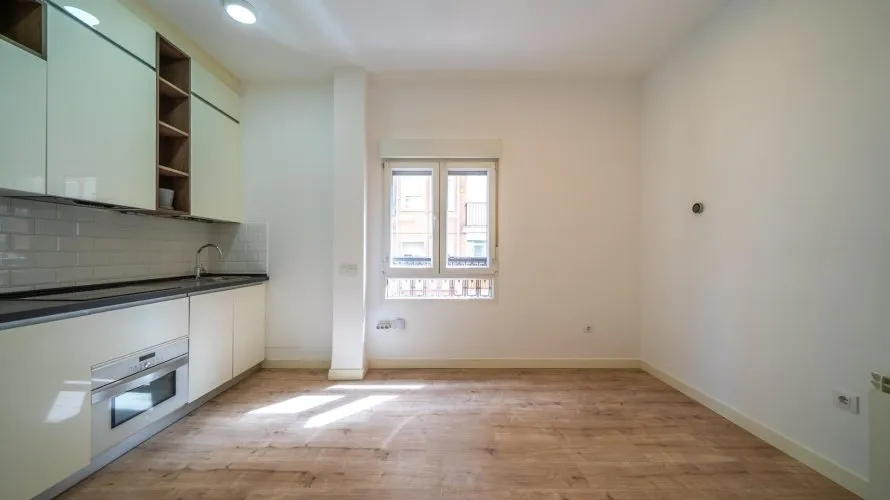 Apartment de 2 chambres à Madrid, Spain No. 1087 № 2