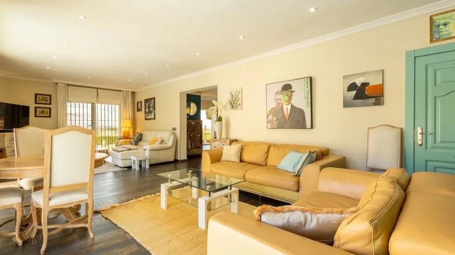 Villa de 464m² à Almoradi, Spain No. 1966 № 21