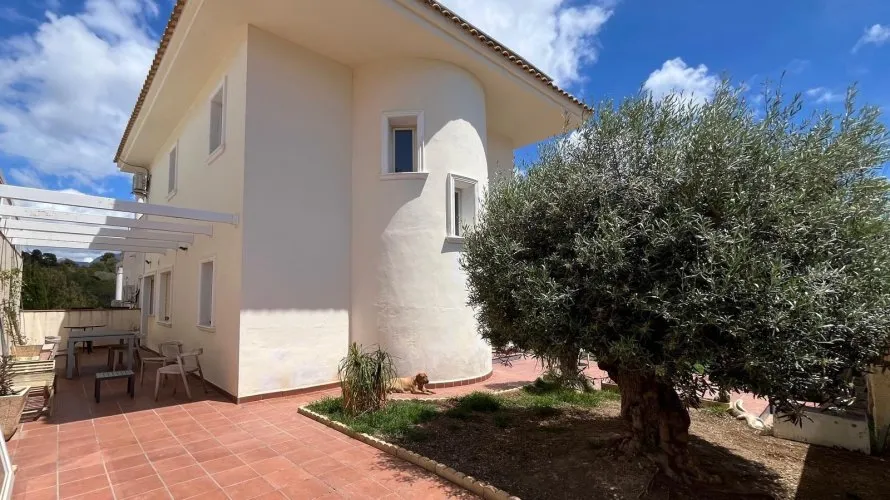 Apartment de 4 chambres à L'Alfàs del Pi, Spain No. 1023