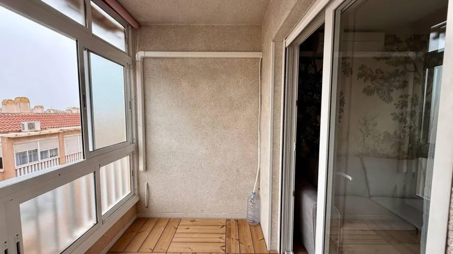 Apartment de 2 chambres à Torrevieja, Spain No. 1012 № 21
