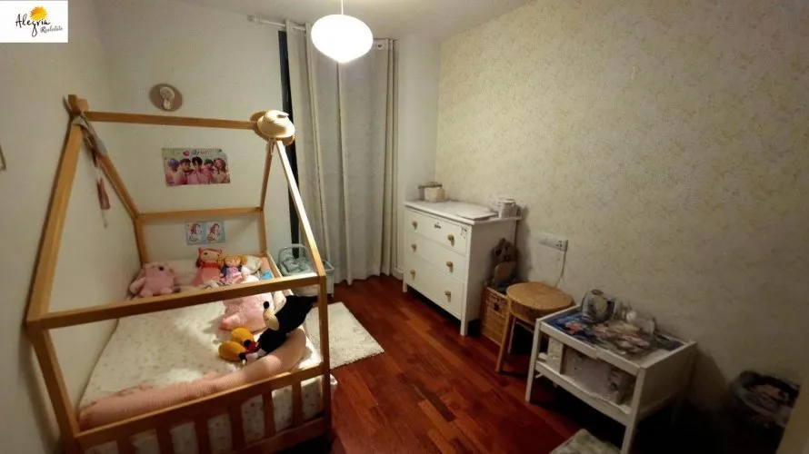 Apartment de 3 chambres à Alicante, Spain No. 1196
