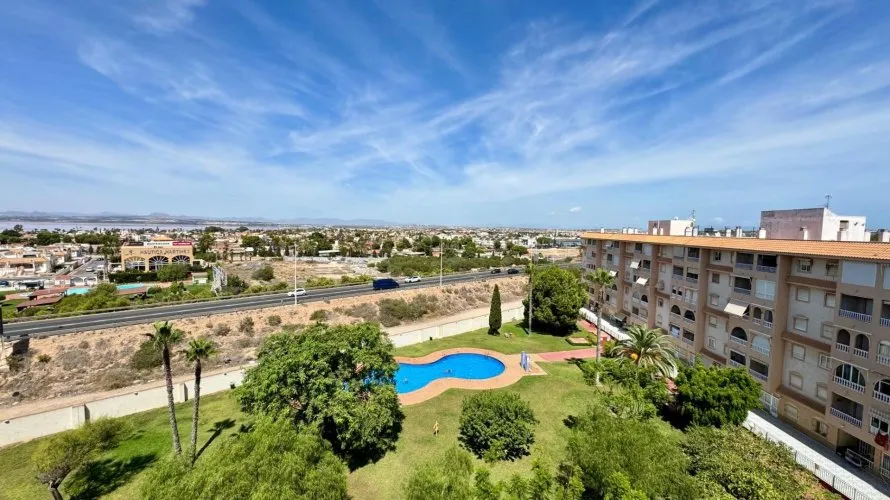 Penthouse de 2 chambres à Torrevieja, Spain No. 2071 № 2