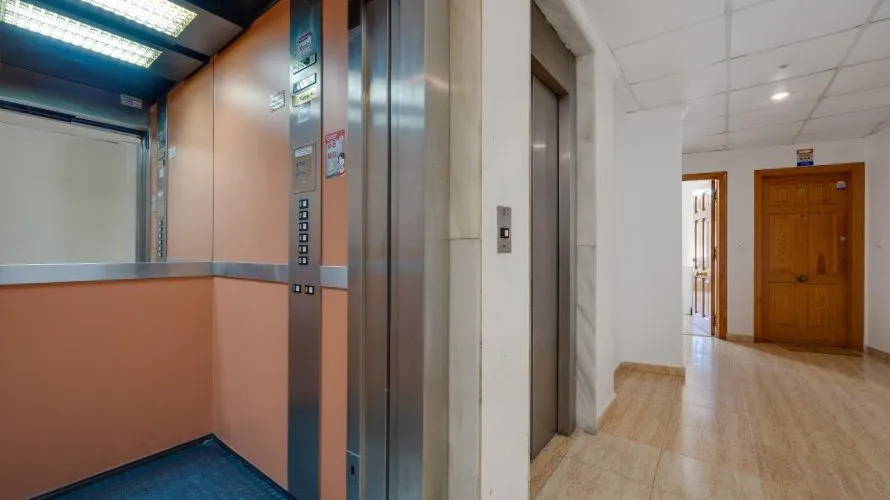 Apartment de 54m² à Torrevieja, Spain No. 2110 № 8