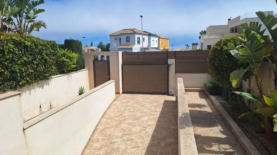 Villa de 2 chambres à Torreblanca, Spain No. 1094 № 24