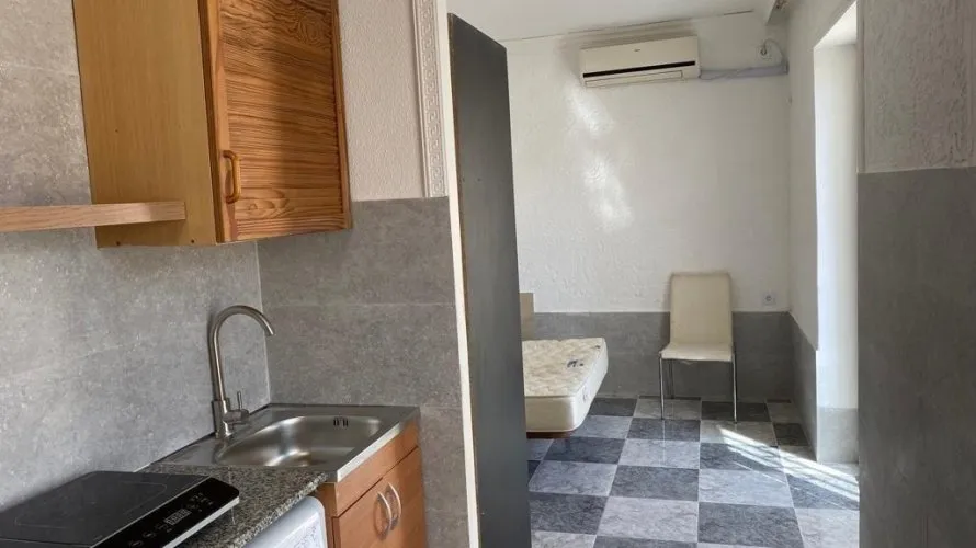 Apartment de 2 chambres à Alicante, Spain No. 2220 № 4